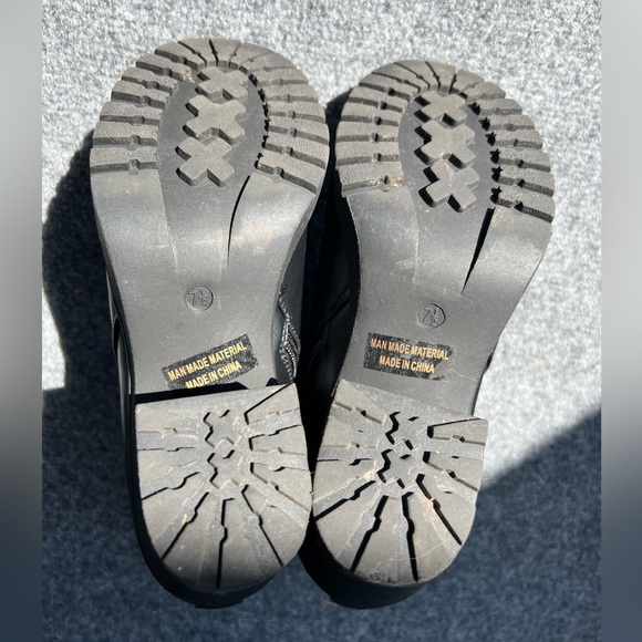 Black booties - Picture 4 of 4